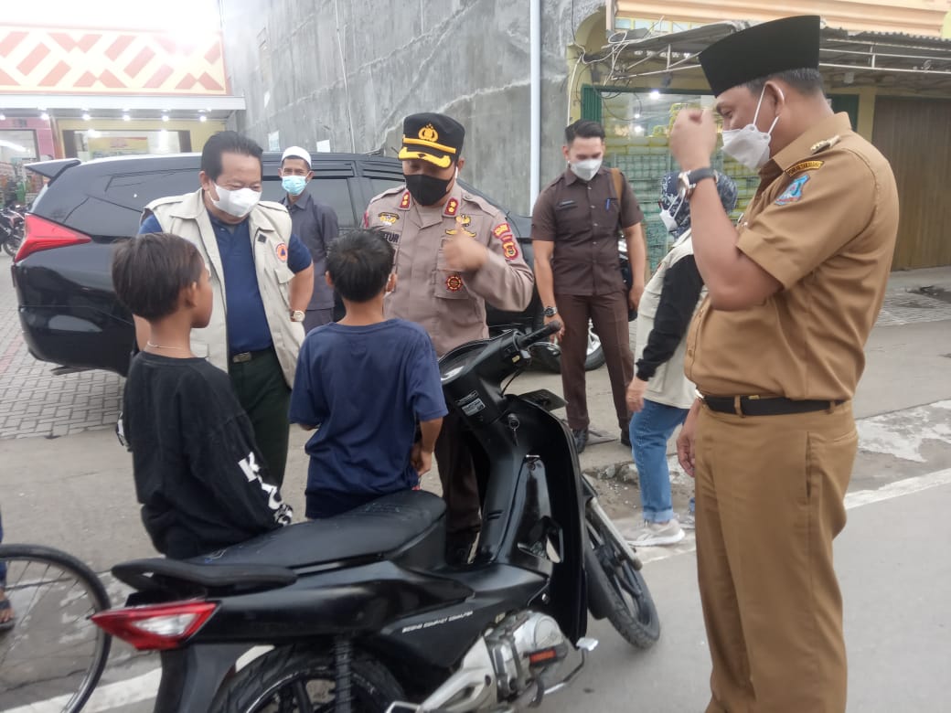 Masyarakat Babel menggunakan masker sebagai bagian dari prokes